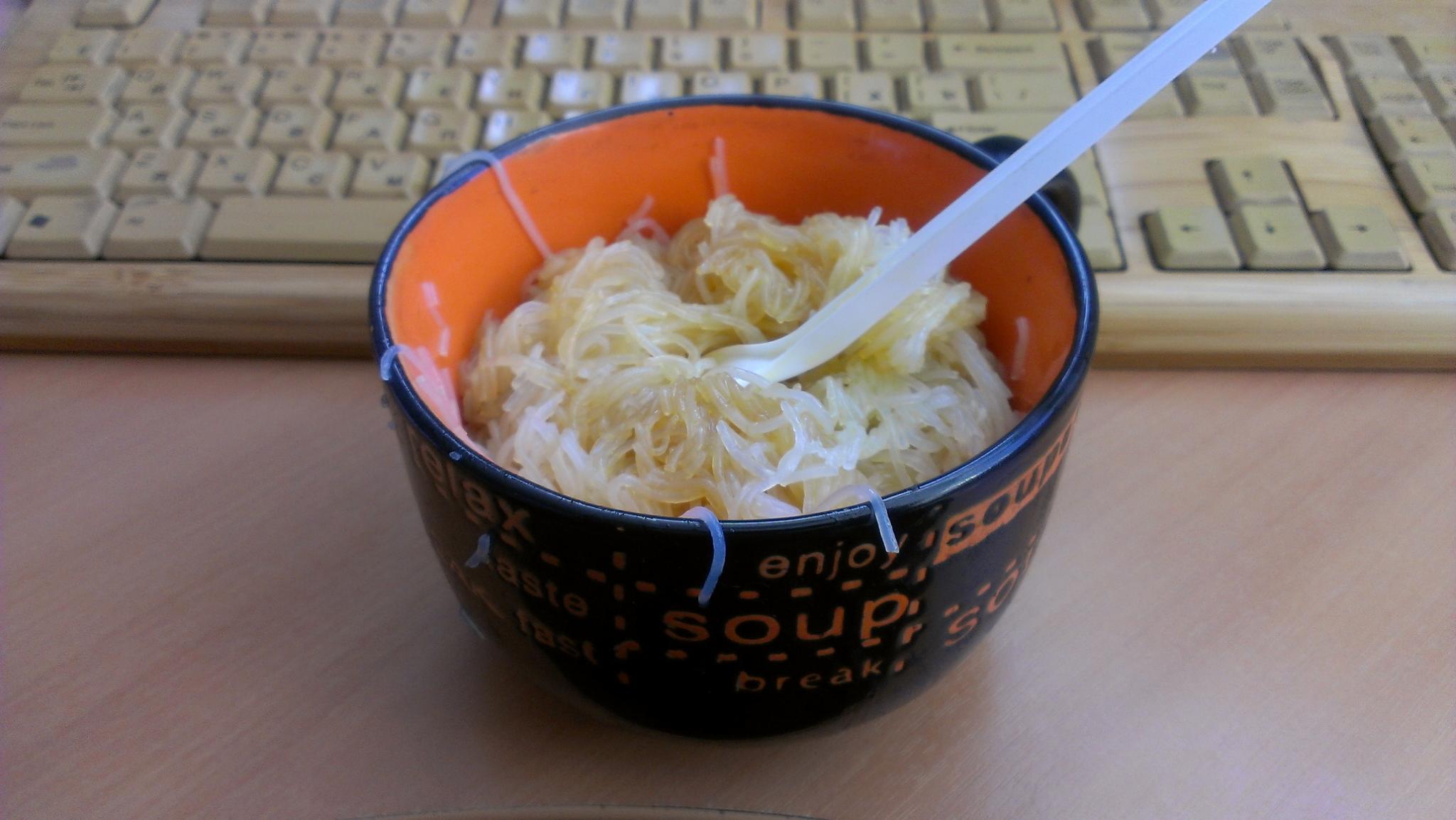 Лапша с соевым соусом