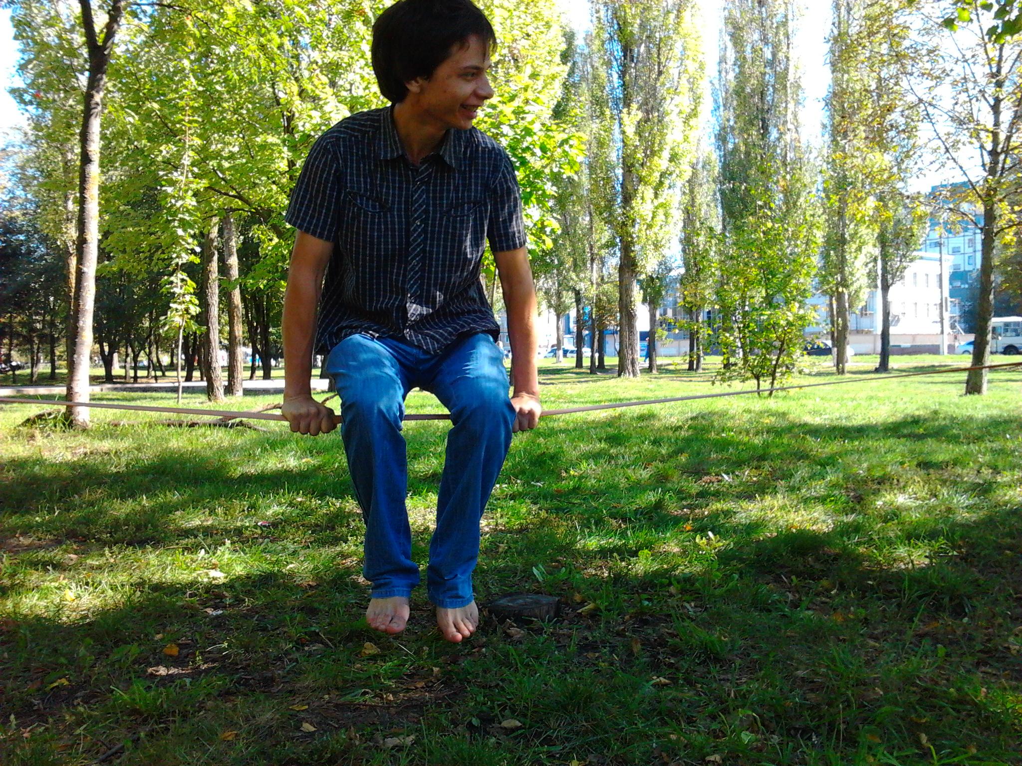 Никита на слеклайне